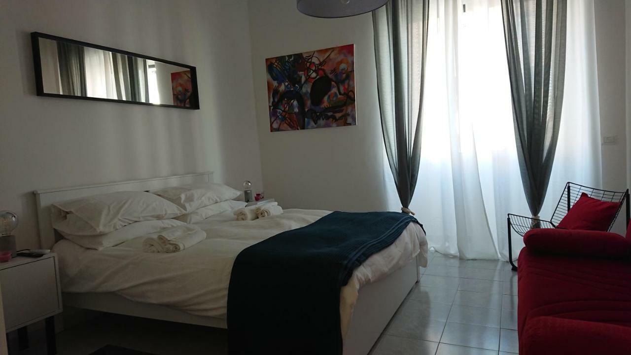 Re Di Roma Bright Home Bagian luar foto